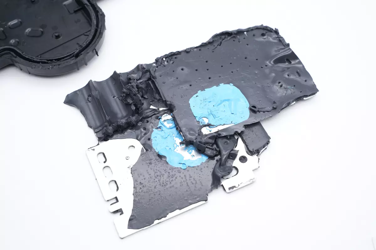 拆解报告:ENPHASE ENERGY微型逆变器IQ8X-BAT-US-充电头网