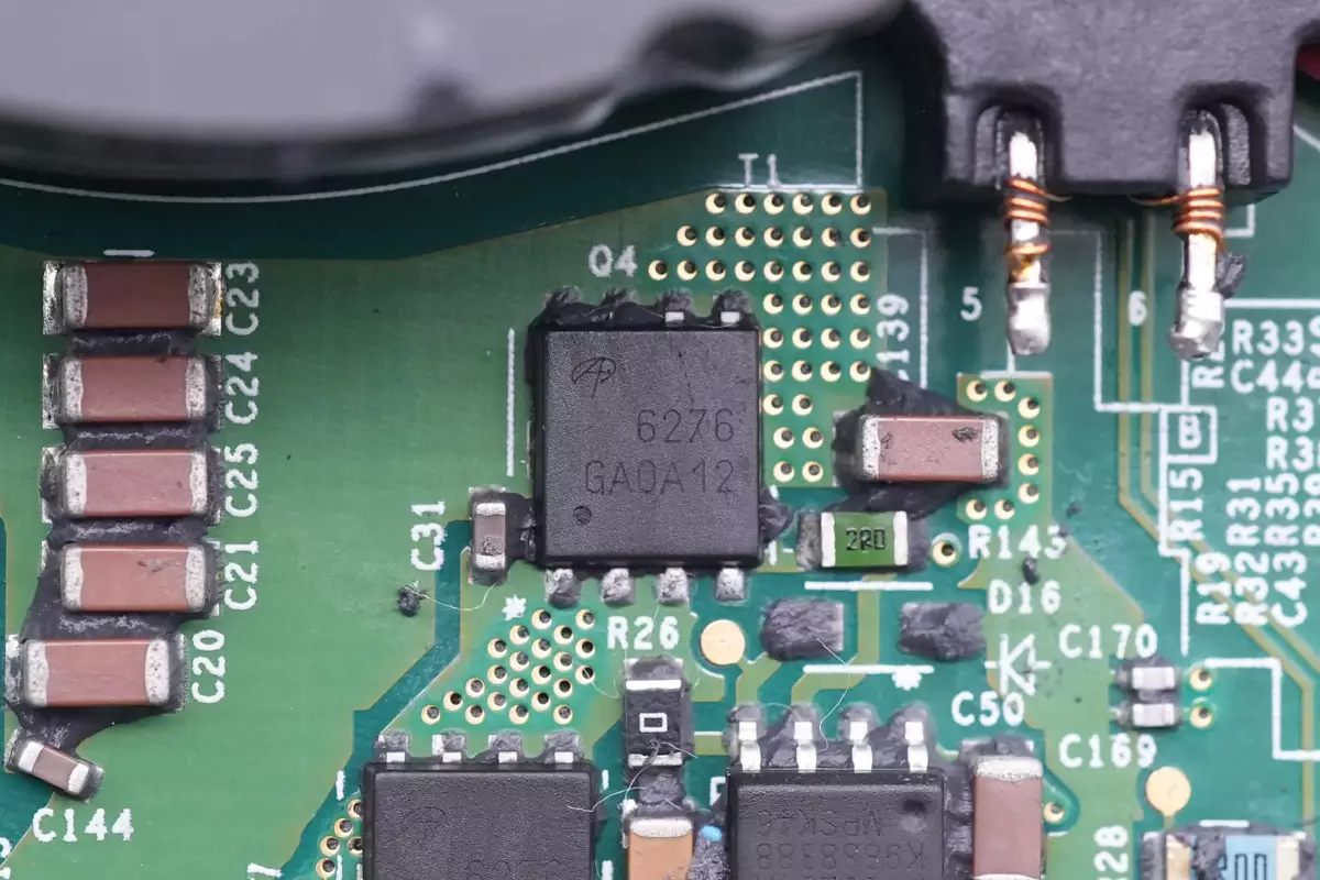 拆解报告:ENPHASE ENERGY微型逆变器IQ8X-BAT-US-充电头网