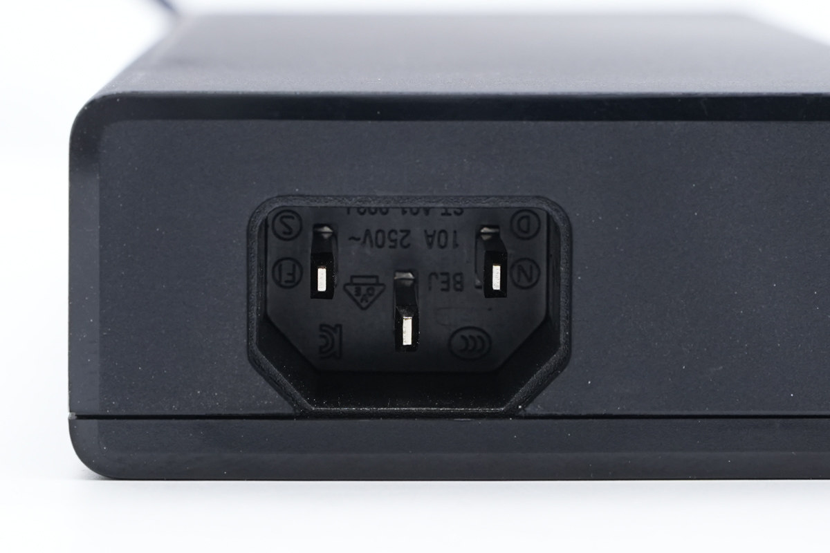 拆解报告:FJ福佳240W DC氮化镓电源适配器-充电头网