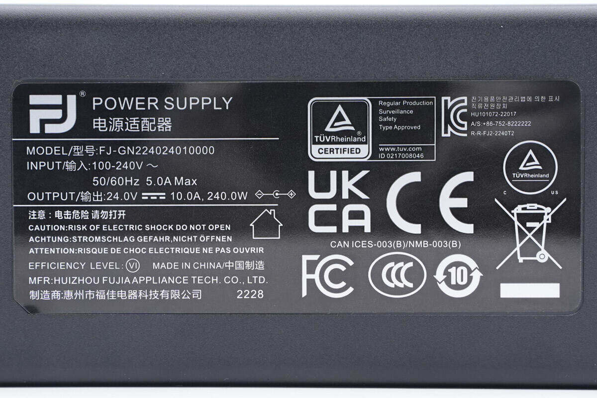 拆解报告:FJ福佳240W DC氮化镓电源适配器-充电头网