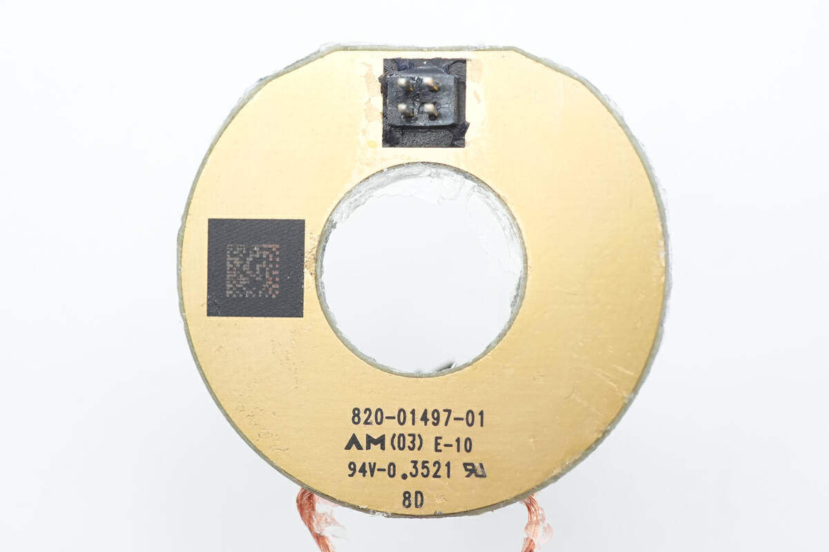 拆解报告:MOMAX摩米士USB-C磁吸无线充电器UD28-充电头网