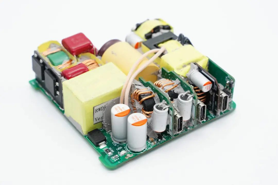英集芯IP2738一芯双充应用案例汇总-充电头网