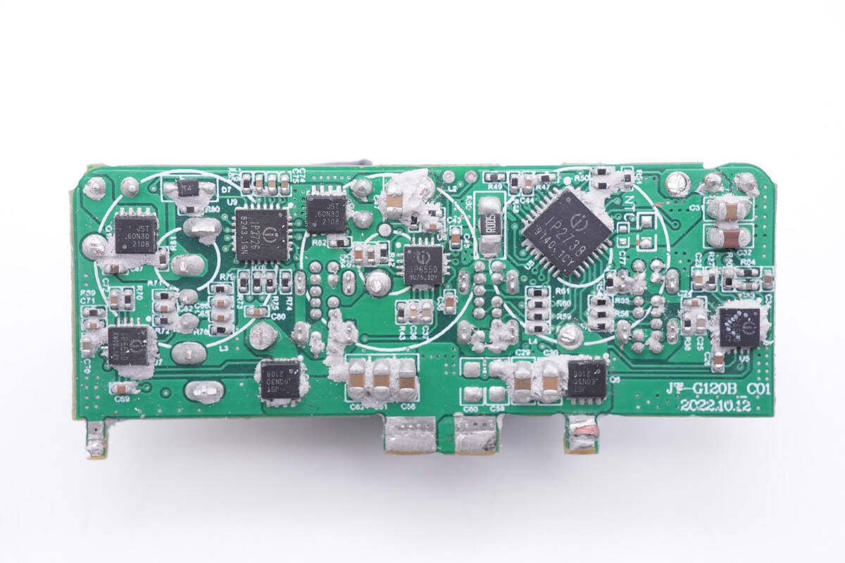 拆解报告:锦鸿泰120W 3C1A四口氮化镓充电器JT-G120B-充电头网