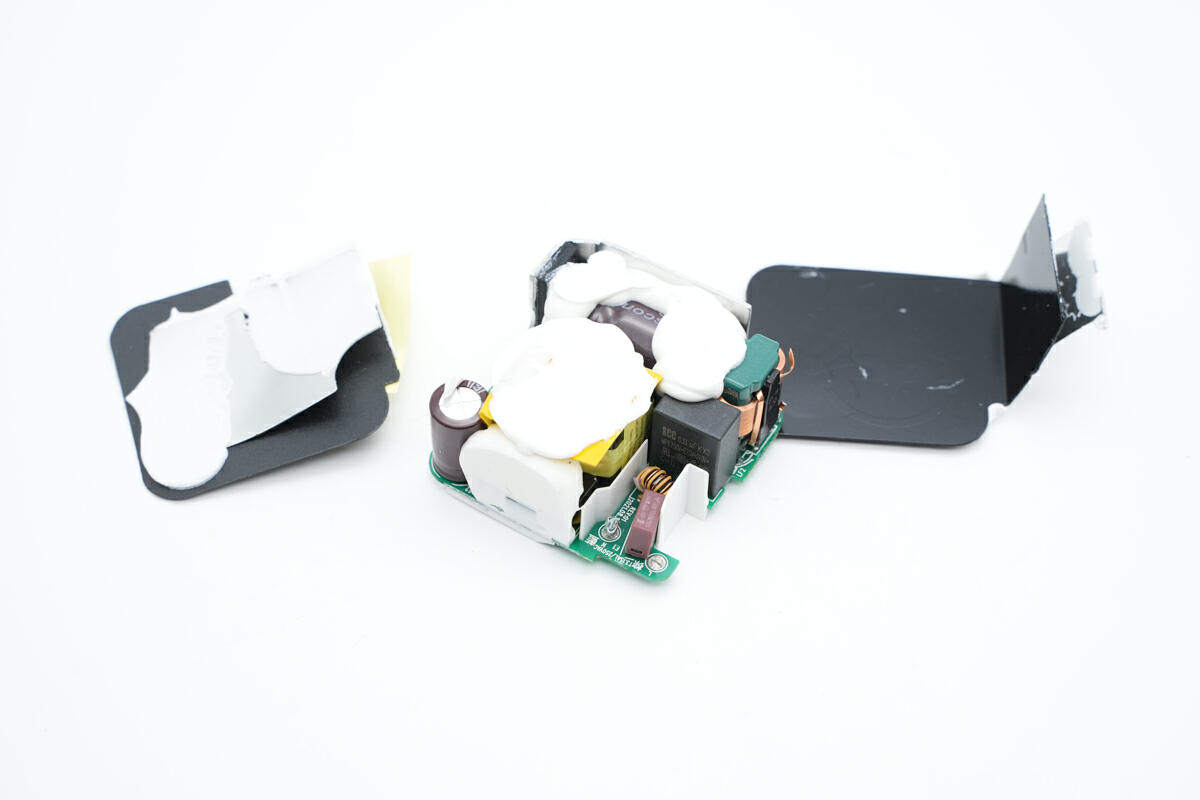 拆解报告:STEAM DECK原装45W USB-C电源适配器W20-045N1A-充电头网