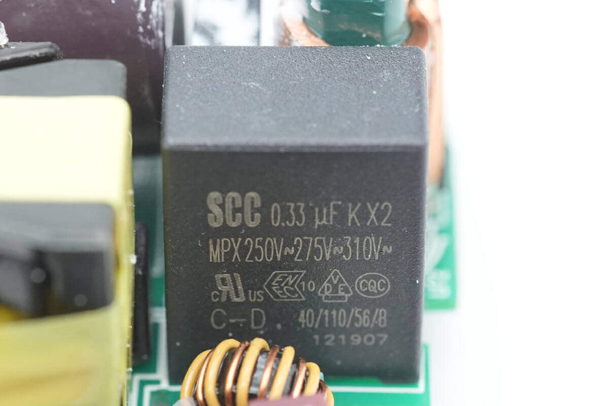 拆解报告：STEAM DECK原装45W USB-C电源适配器W20-045N1A-充电头网