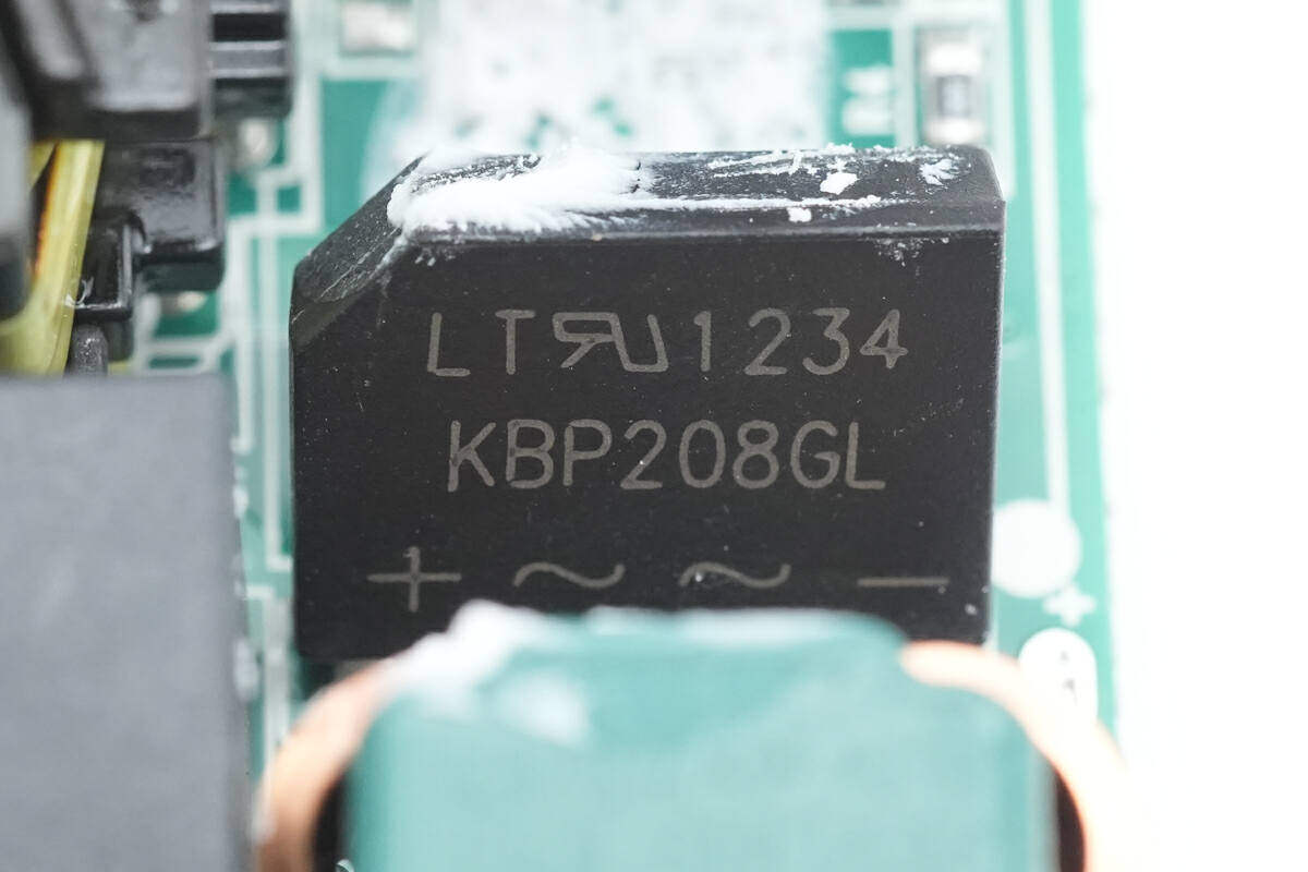 拆解报告:STEAM DECK原装45W USB-C电源适配器W20-045N1A-充电头网