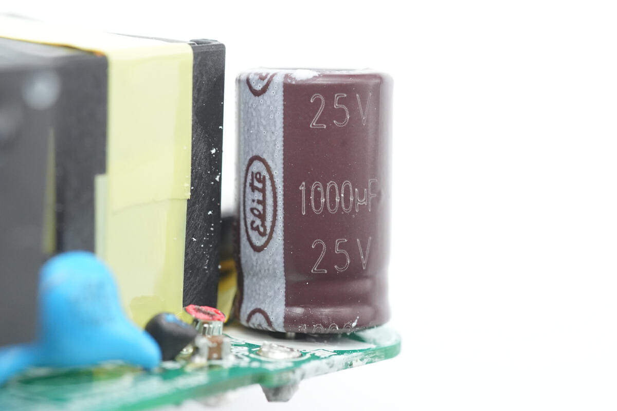 拆解报告:STEAM DECK原装45W USB-C电源适配器W20-045N1A-充电头网