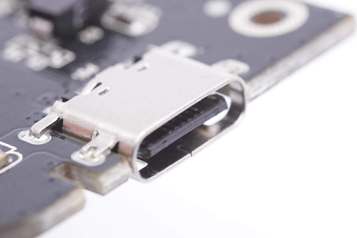 拆解报告：联想小新USB-C五合一多功能扩展坞-充电头网