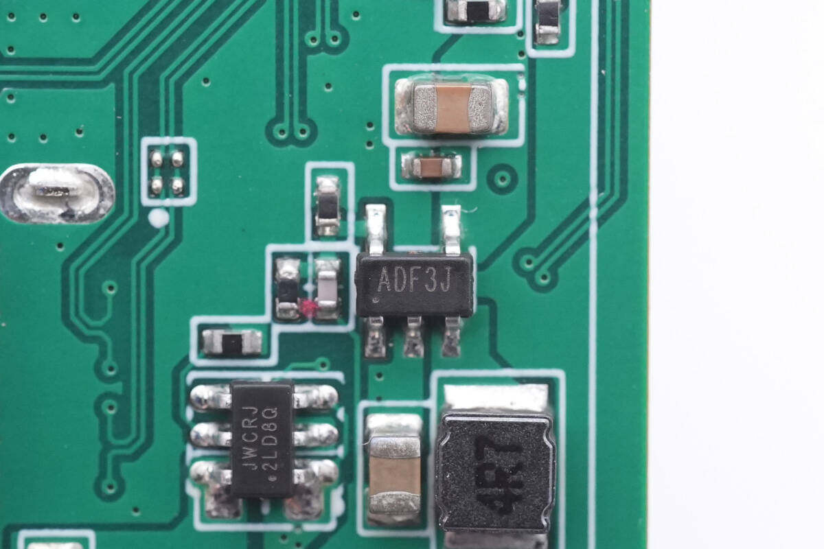 拆解报告：mophie USB-C 7合1多功能集线器HUB-7-IN-1-充电头网