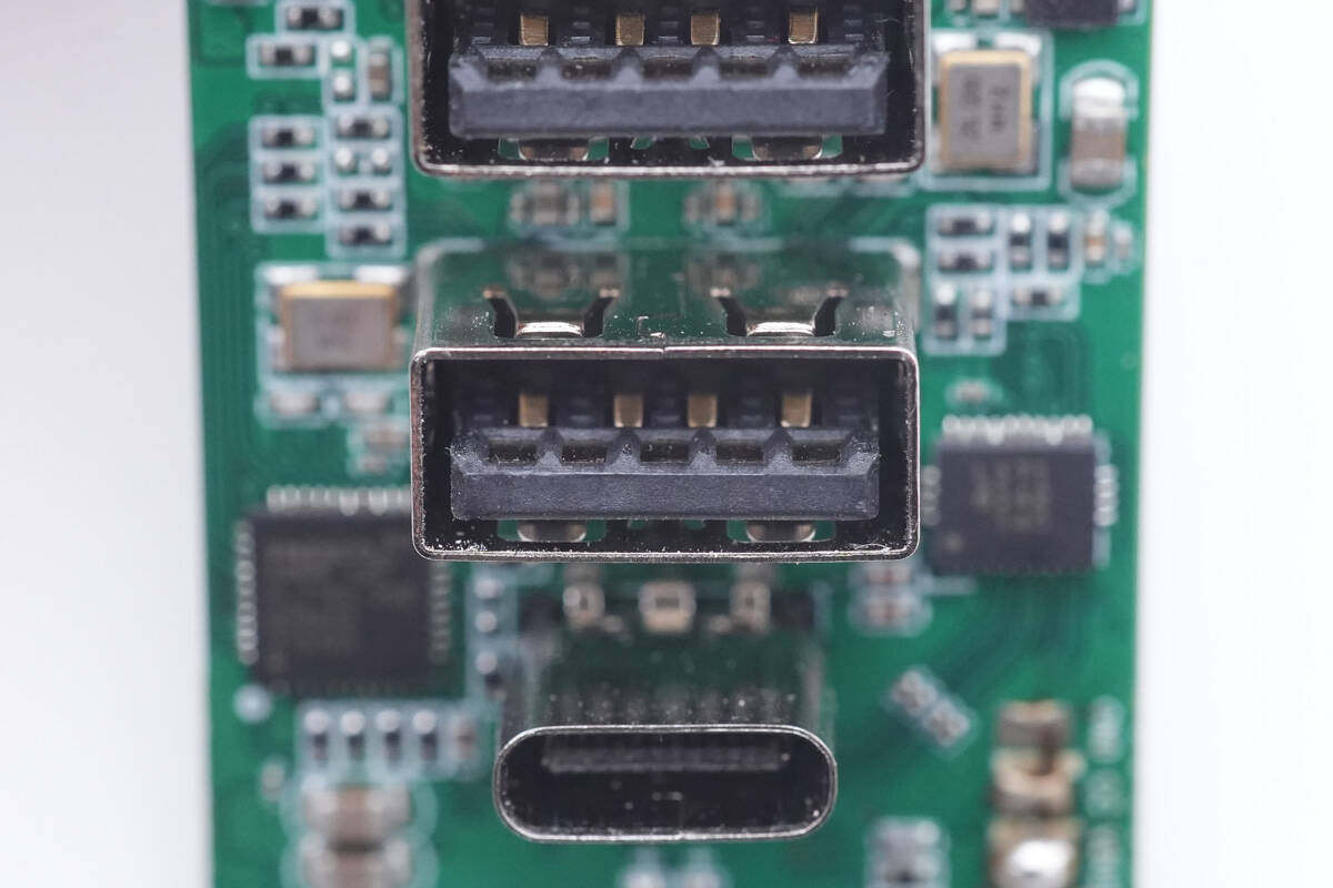 拆解报告：X-STATION HDMI+2A1C+SSD三合一氮化镓玲珑坞CBDC05-充电头网