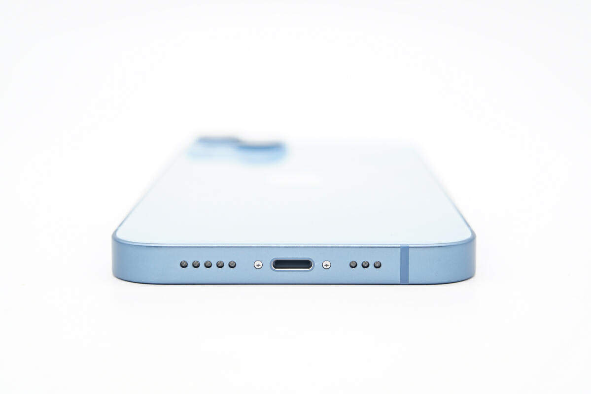 “iPhone 15”系列端口规格预测，可外接支持USB-C端口高速传输的固态硬盘性能实测-充电头网