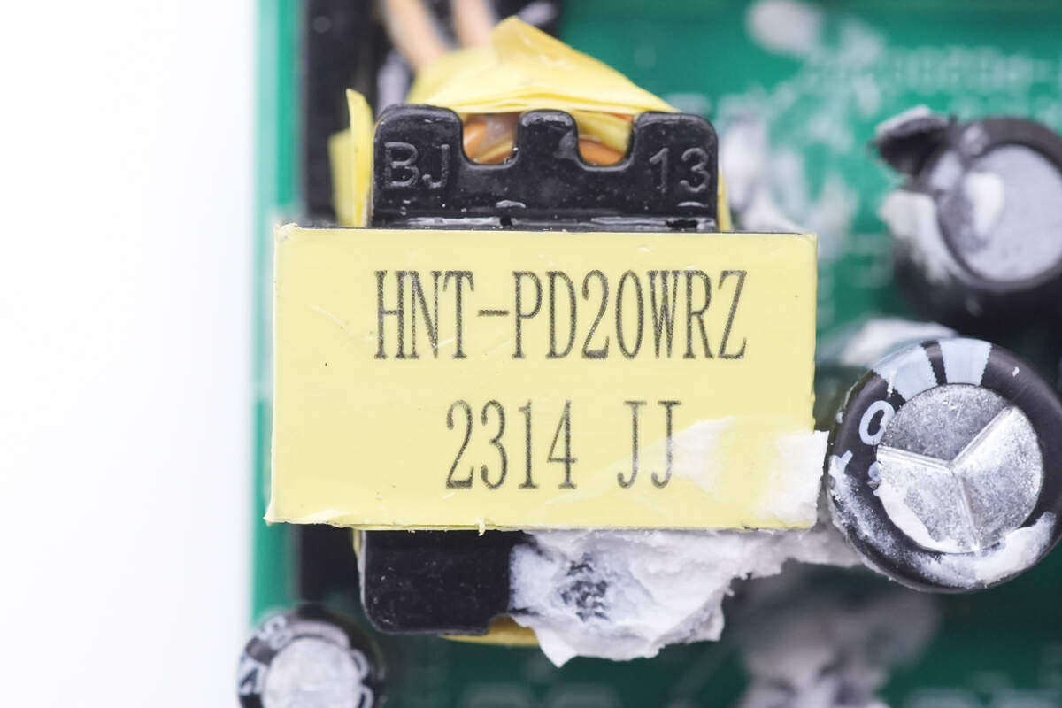 拆解报告：华湳通20W快充充电器HNT-PD2002RZ-充电头网
