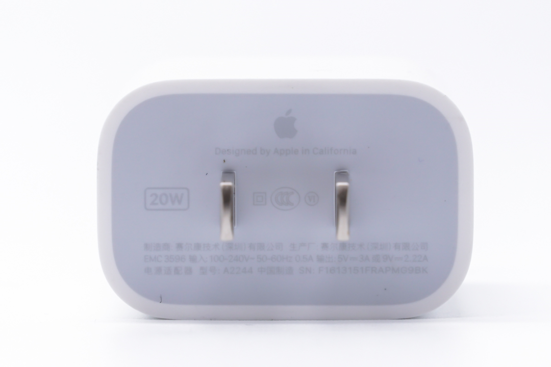 国内外出行皆可使用，一文看完苹果历代充电器-充电头网