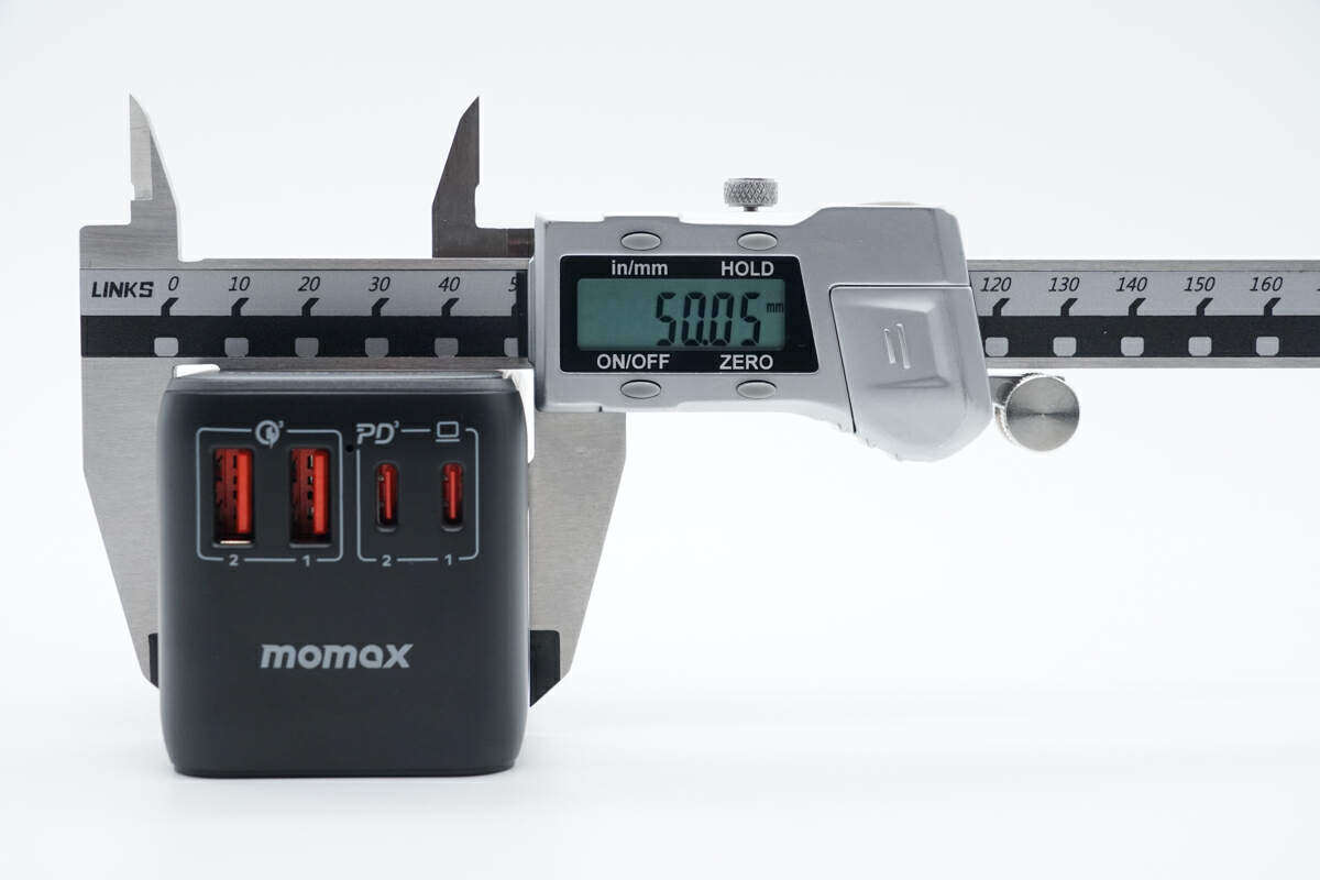 多转换插头，无国界充电，MOMAX 100W全球旅行转换器评测-充电头网