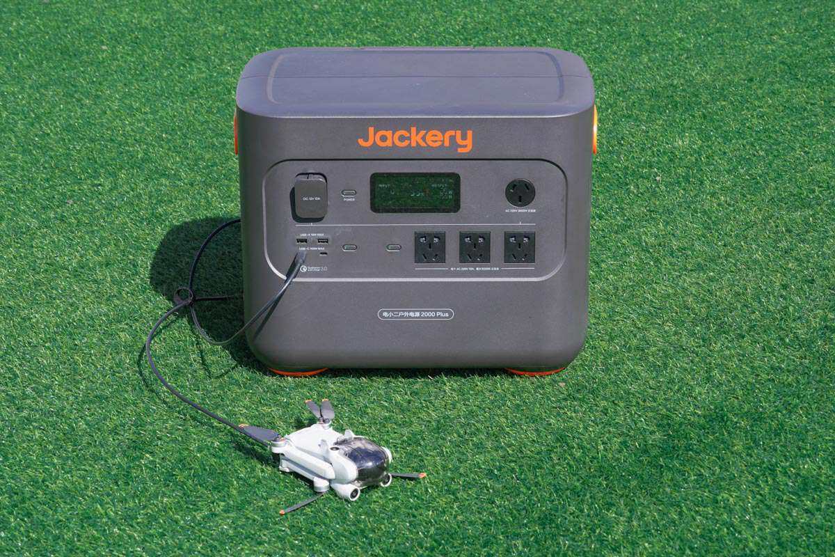 全球光充户外电源领导品牌, Jackery电小二旗舰新品 SG 2000 Plus 首发评测-充电头网