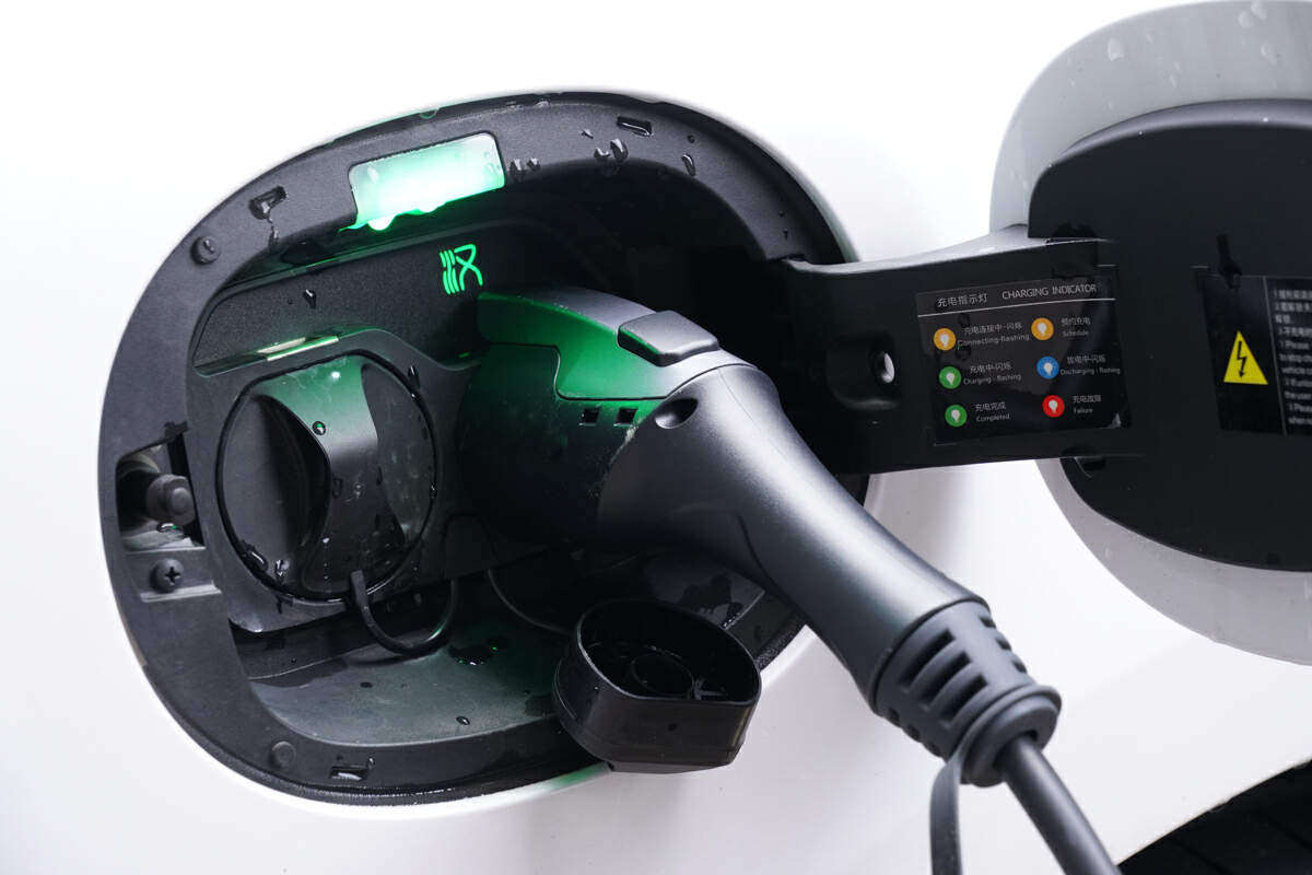 如何用户外电源为新能源车充电-充电头网