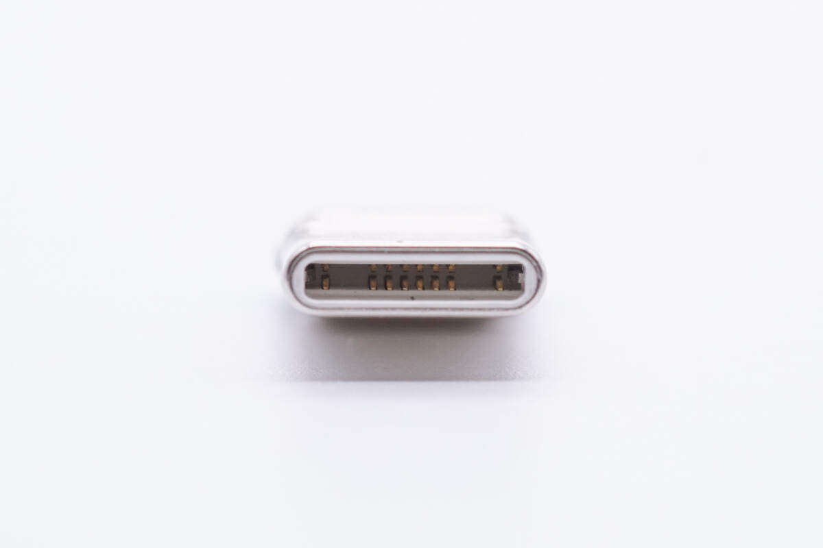 迎接iPhone15 USB-C数据线普及风暴，意丰精密推出多款C口公头连接器-充电头网