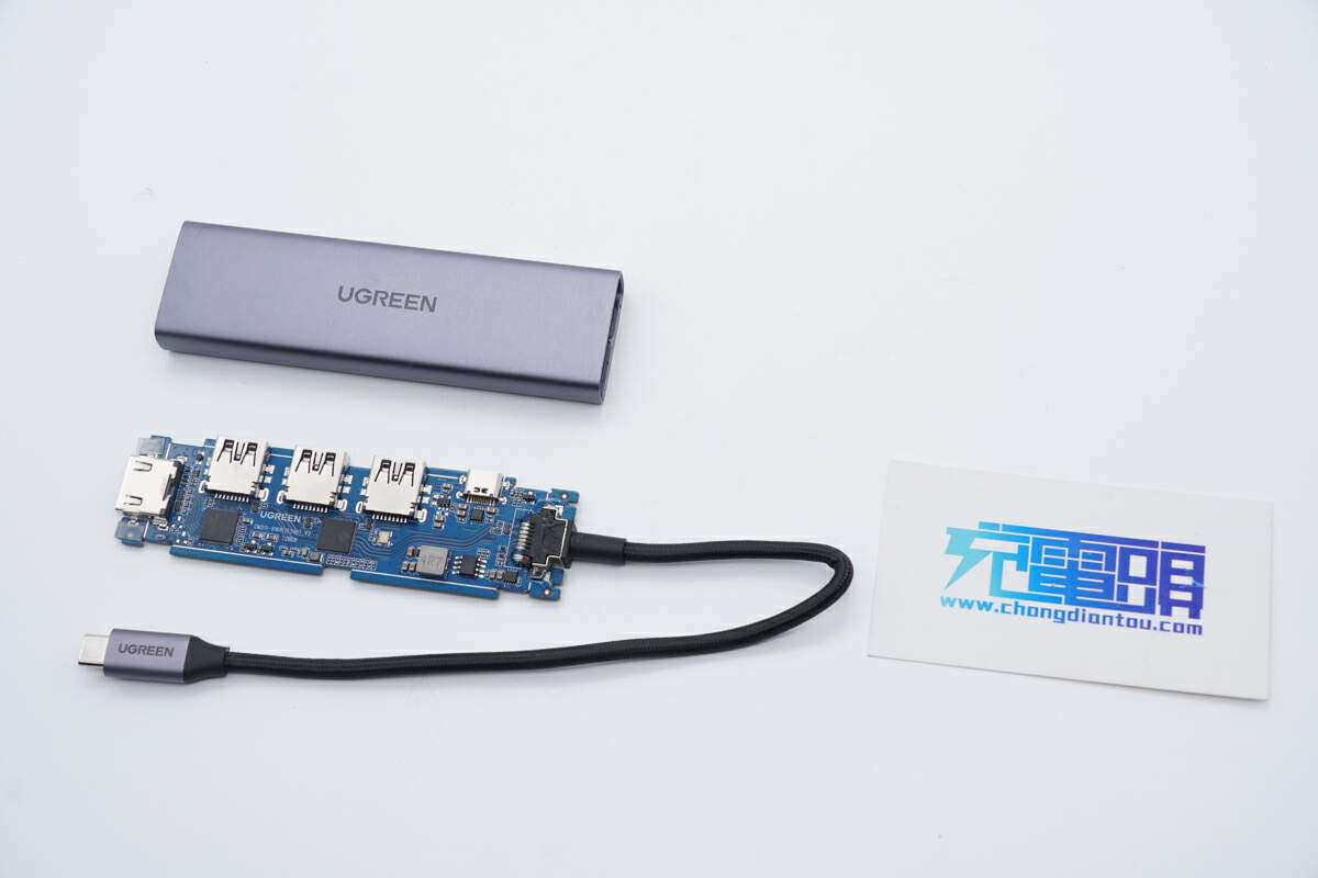 拆解报告：UGREEN绿联4K USB-C五合一多功能扩展坞CM511-充电头网