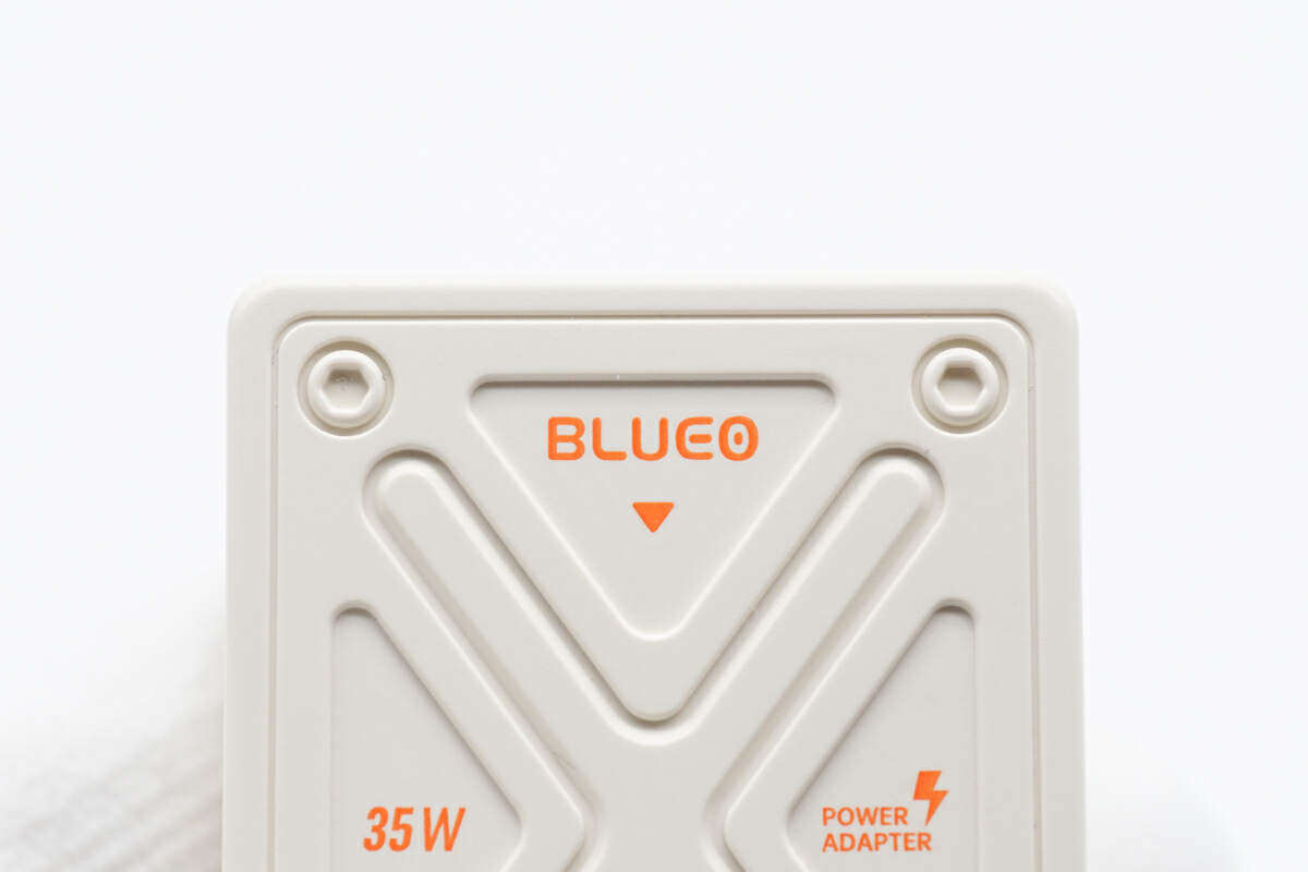 拆解报告：BLUEO蓝猩先生35W氮化镓充电器LC003-充电头网