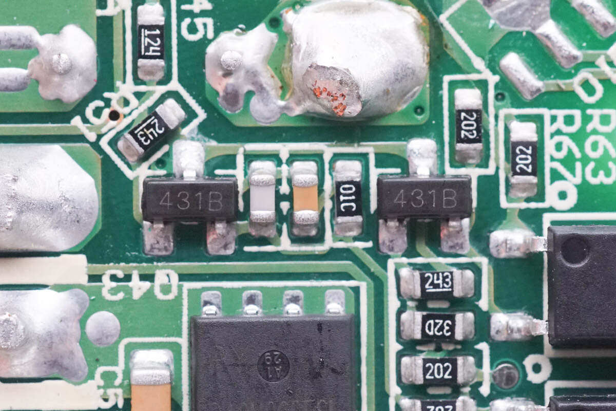 拆解报告：安卓微120W DC电源适配器HKA12019063-0A1-充电头网