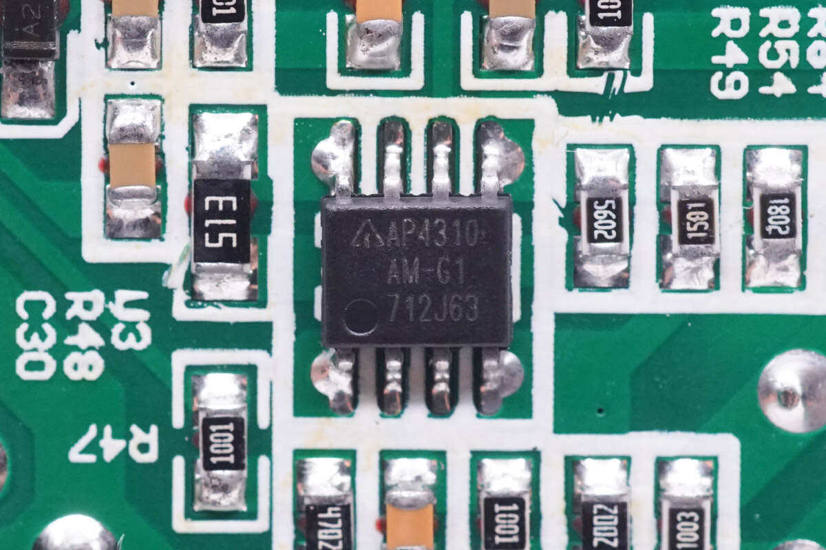 拆解报告：PowerVision臻迪95.6W电源适配器PEGIC10-充电头网