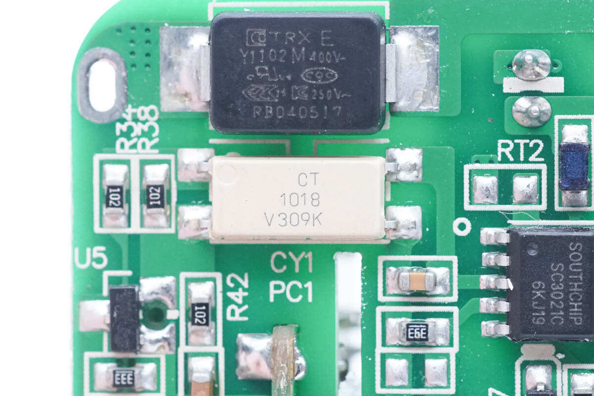 拆解报告：QCY意象65W 1A1C氮化镓充电器QM06502-C-充电头网